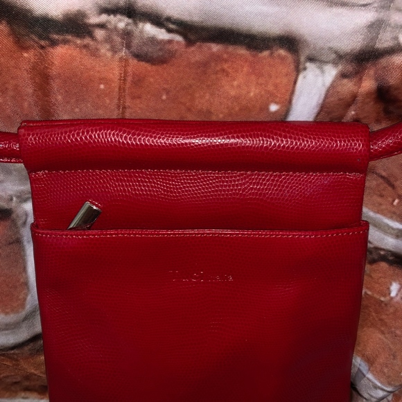 NWOT Tuci Italia Reptile Shoulder Bag - Picture 2 of 6